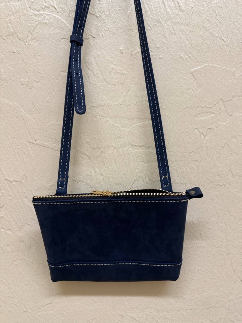 Classic Navy Crossbody Bag with Contrasting Stitch Detail